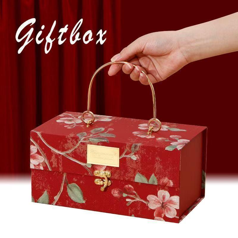 Elegant Red Souvenir Box for Weddings & Engagements - Exquisite Chinese Style Birthday Gift
