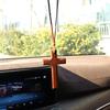 Nuovo Pendente per Auto in Denim a Forma di Croce e Cuore - Accessorio Interno alla Moda