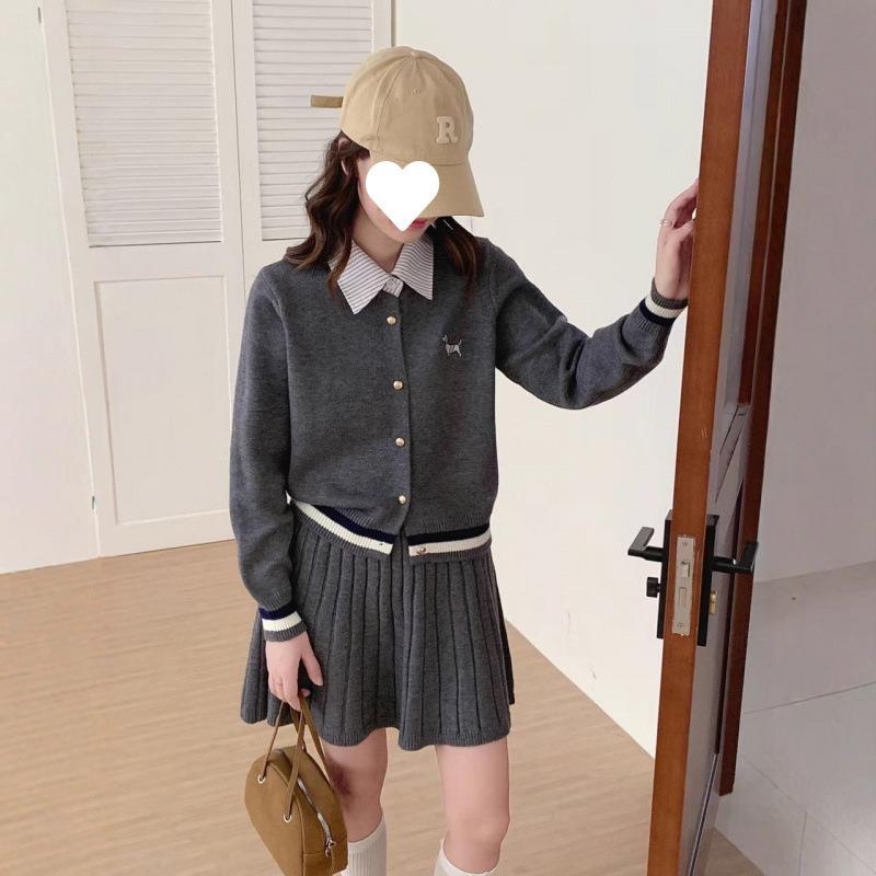 2025 Fall/Winter Korean Academy Style Knit Cardigan & Pleated Skirt Set for Women
