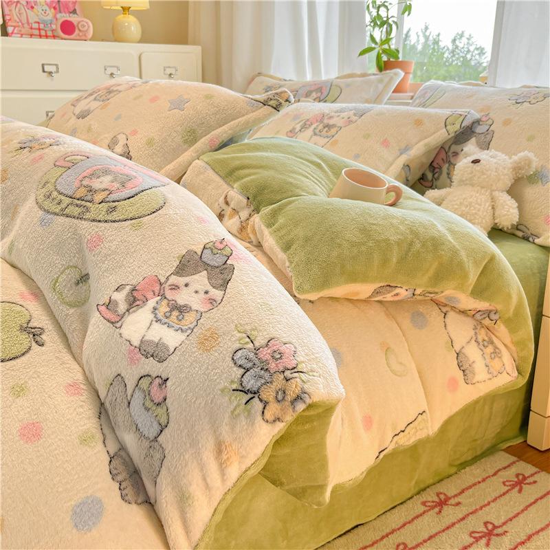 Snowflake Fleece Four-Piece Set, Thickened Milk Coral Fleece Quilt Cover, Double-Sided Fleece Quilt Cover, Bed Sheet, Bed Hat Three-Piece Set
