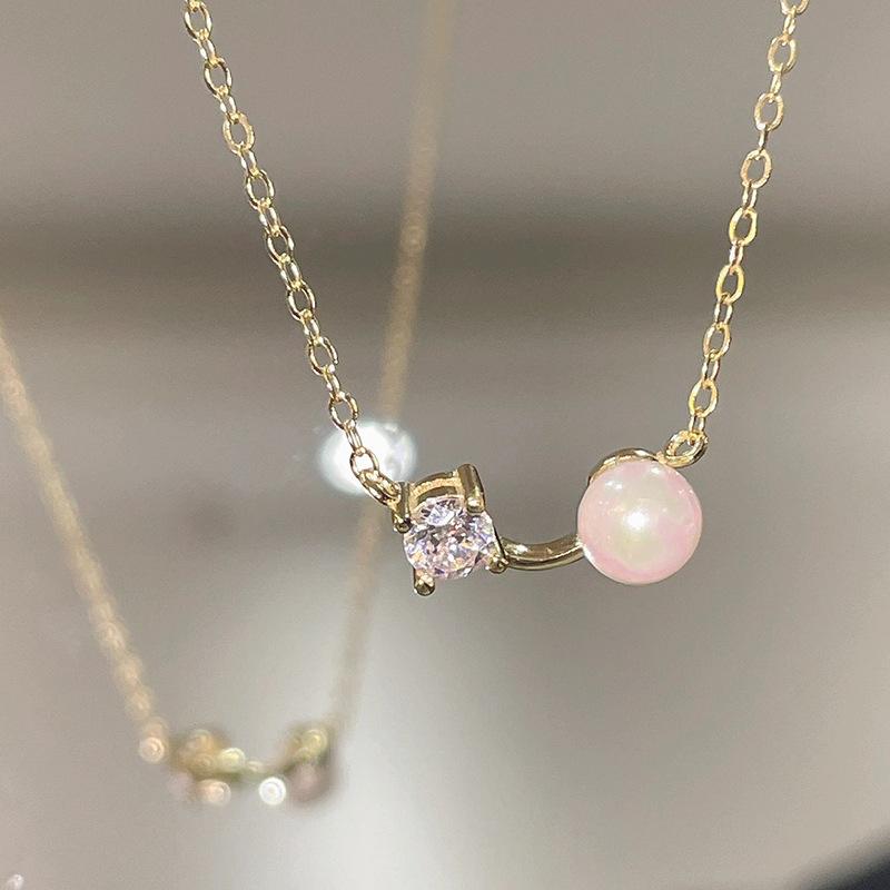 Sugar Cube Zircon Necklace Women's Ins Simple Niche Design Sense Pearl Clavicle Chain Stainless Steel