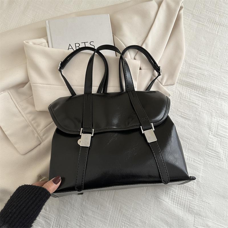 

New High-end Handbag, Large Capacity Shoulder Bag for Women, Retro Commuting Single Shoulder Crossbody Bags чёрный