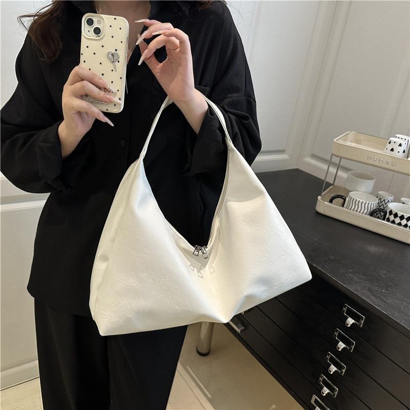 Retro Hand Carry Commuter Tote Bag Women's Spring New Simple Fashion Trend Large Capacity Shoulder Bag