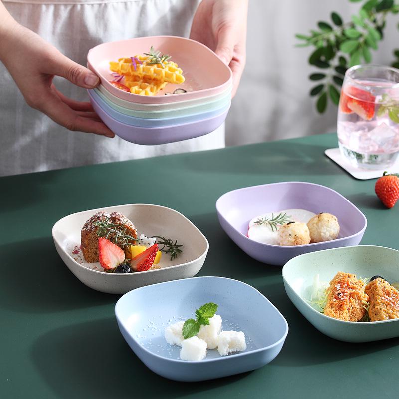 Elegant Gold-Edged Plastic Fruit Plate - Stylish Square Bone Dish for High-End Living Room Decor