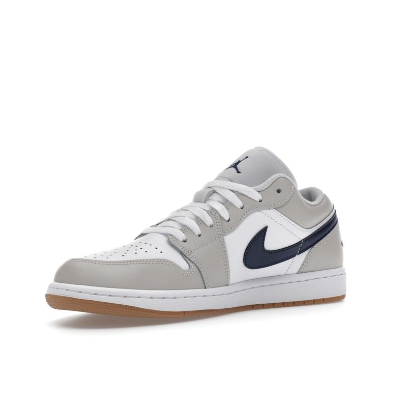 Air Jordan 1 Low Georgetown Herre Sneakers Hvit Nøytral-Grå Gummi-Medium-Brun 553558-146
