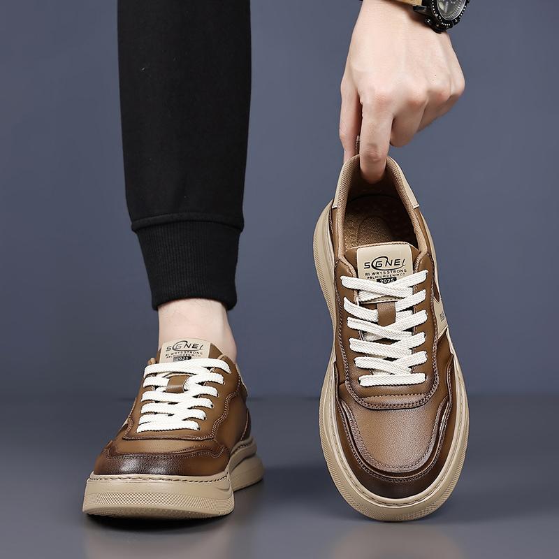 Fashion 2025 New Male Comfortable Sneakers Breathable Male All-match Casual Shoes Brand Luxury Skate Shoes Men Leather Fashion Flats