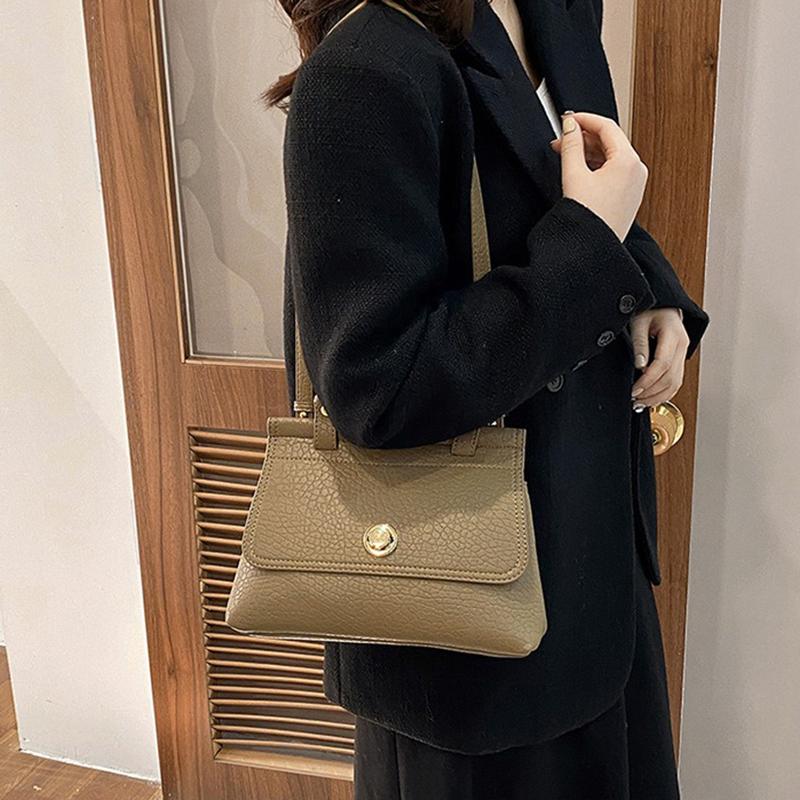 2024 Solid Color PU Trendy Personality Daily Commuting Small Bag Simple and Stylish Shoulder Bag Crossbody Bag Metal Buckle Women's Bag