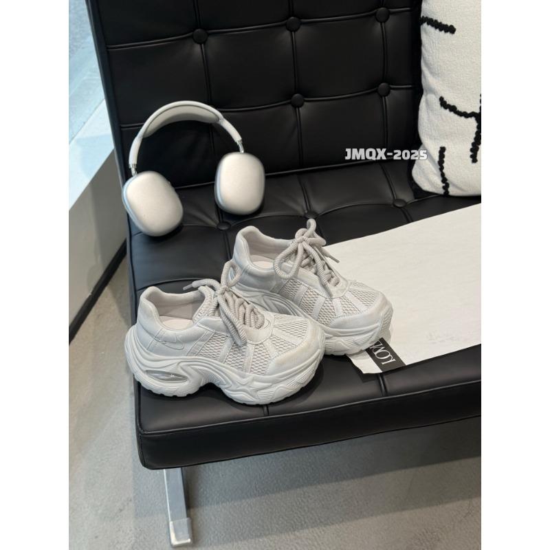 

Retro polish fashion dad shoes women s spring and autumn new breathable height increase versatile casual shoes 39