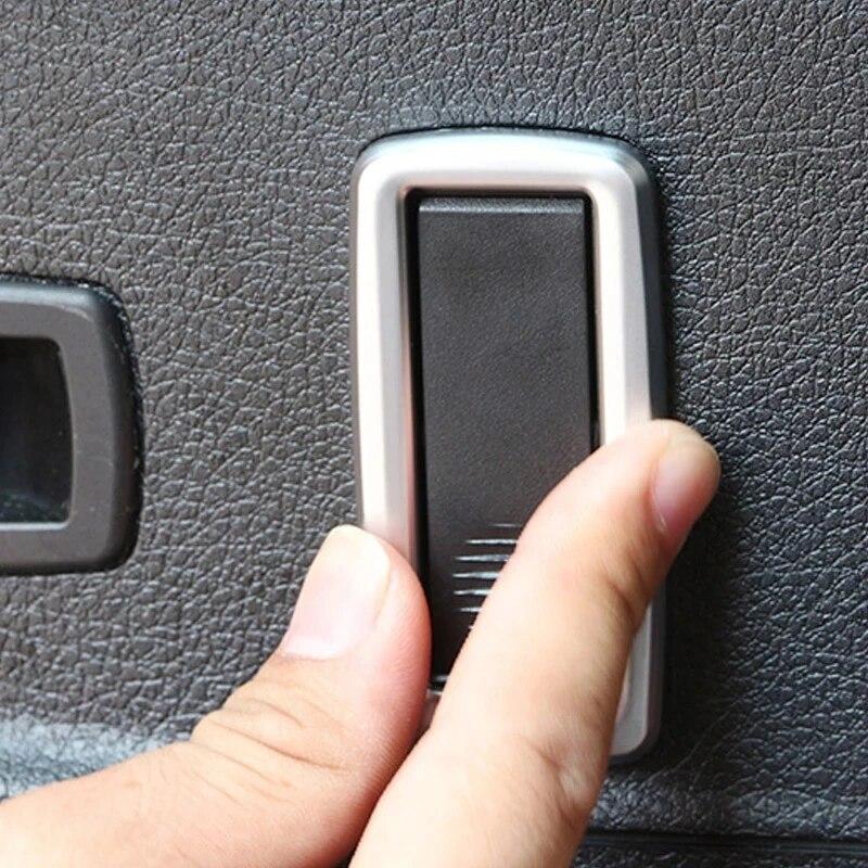 2 Pcs /Set Car Rear Tail Trunk Box Hook Decoration Frame Trim Fit For BMW 2 Series F45 F46 218i 2015-2017 Auto Accessories