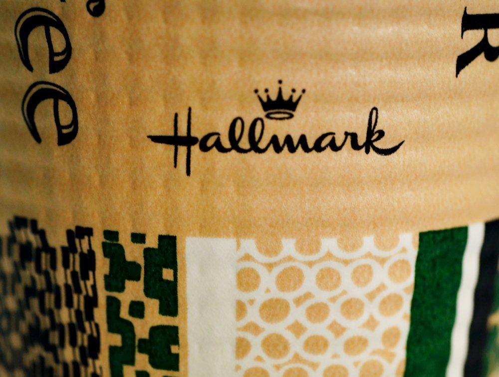 Commercial-Grade Insulated Paper Cups, 210ml, Pack of 50, Embossed, Hallmark Cafe, Volume Graduations, 3 Colors (Glazed), Made In Japan, C2150EC