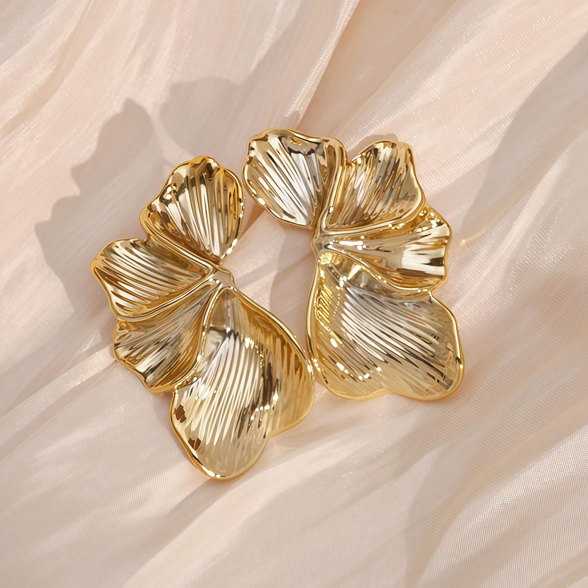 Gold and Silver Floral Bow C-Shape Earrings - Luxury Women s Jewelry Set