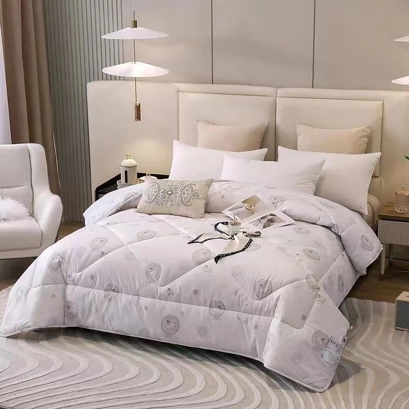 

Ordos Style Polyester Fiber Winter Comforter