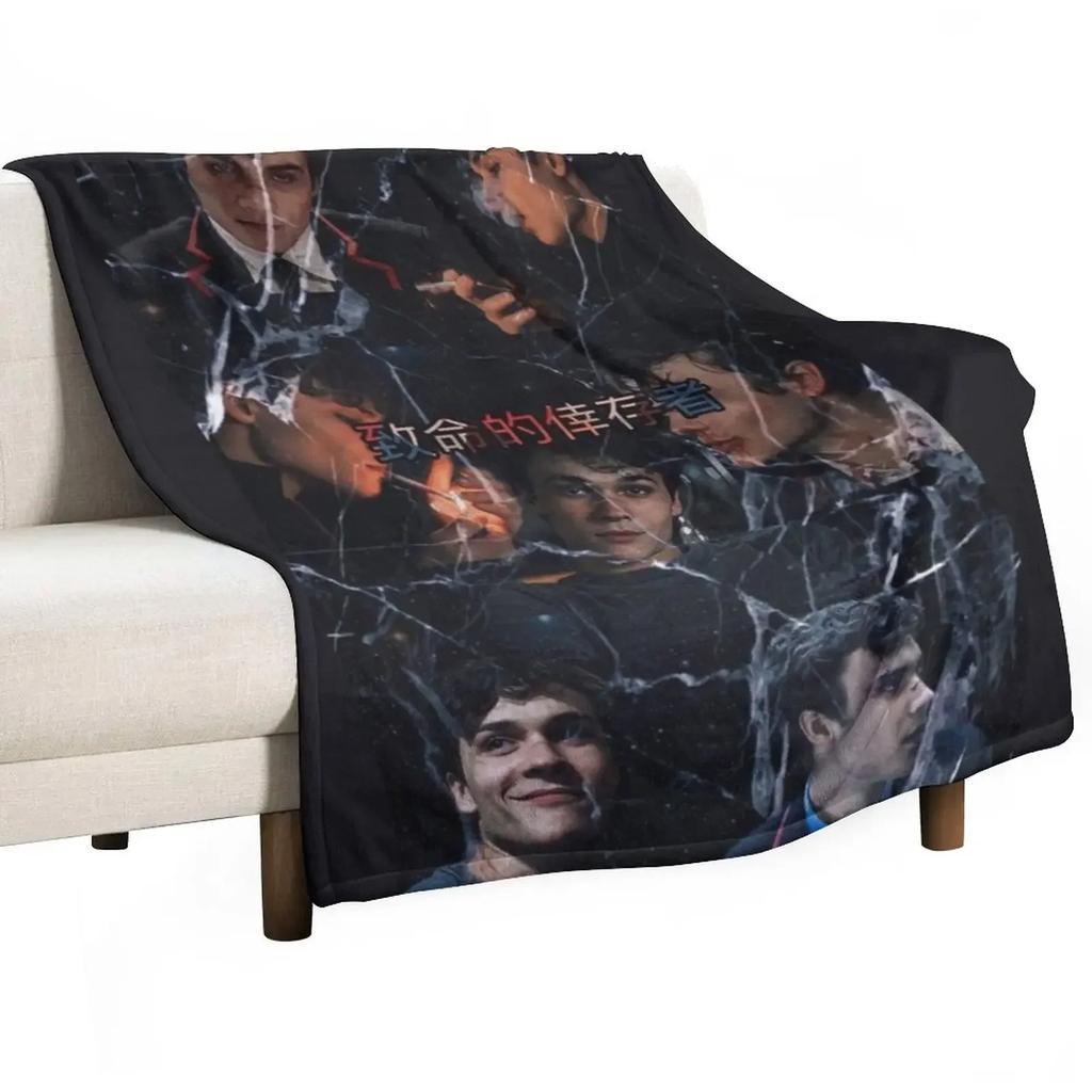 Deadly class benjaminwadsworth Throw Blanket Winter beds funny gift Blankets