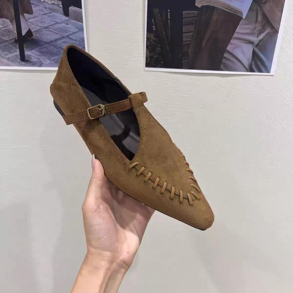 Retro pointed Mary Jane shoes women's 2025 autumn new versatile soft sole suede low heel pointed single shoes lazy shoes