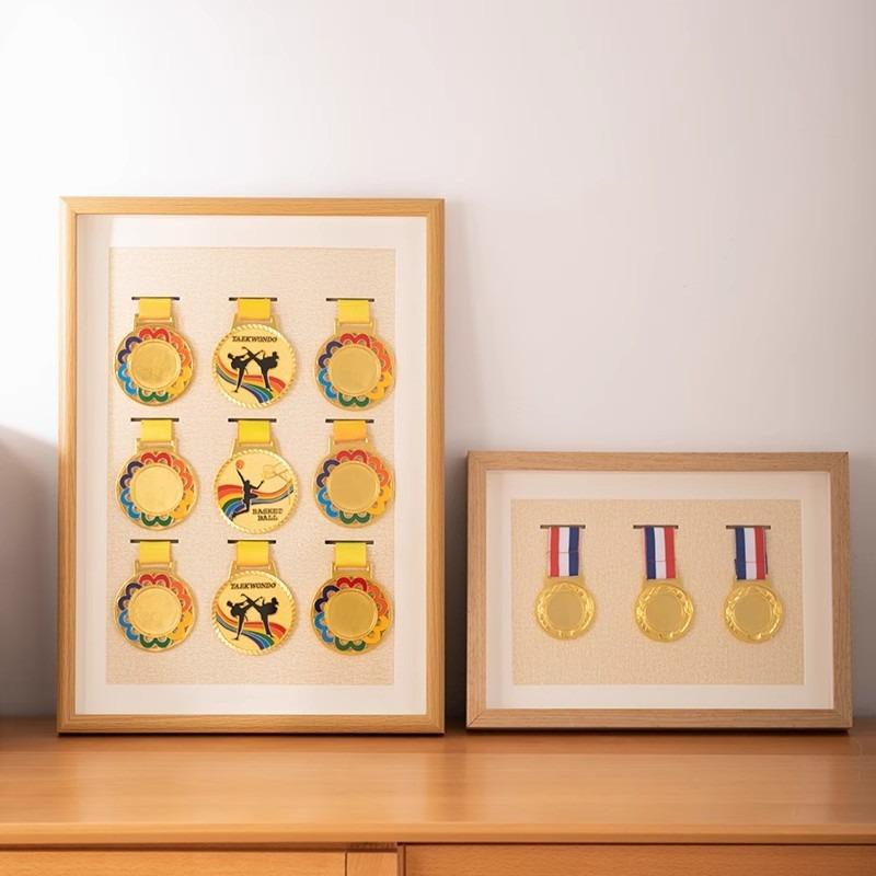 Wooden Honor Medal Display Photo Frame Medal Dust-Proof Display Case for Sports Military Medal Display Picture Frame