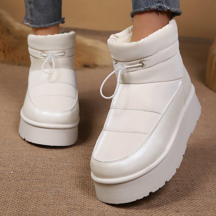 

Европейские и американские зимние новые толстоподошвенные бархатные утепленные сноубутсы женские внешнеторговые большого размера теплые эластичные с пряжкой короткие ботинки хлопковая обувь 42