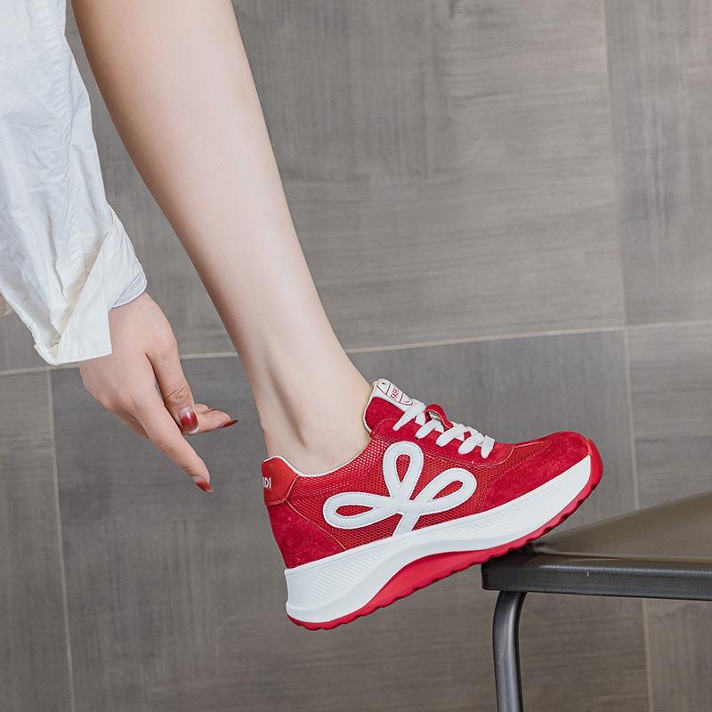Autumn and Winter New Platform Casual Little White Single Shoes Lace-up Slope Heel Sports Running Versatile Women's Shoes