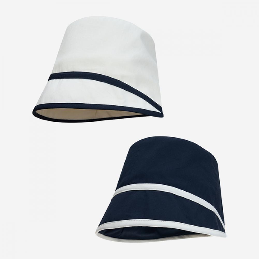ALLINCOMPLETE Contrast Line Moon Bucket Hat  2 Colors 