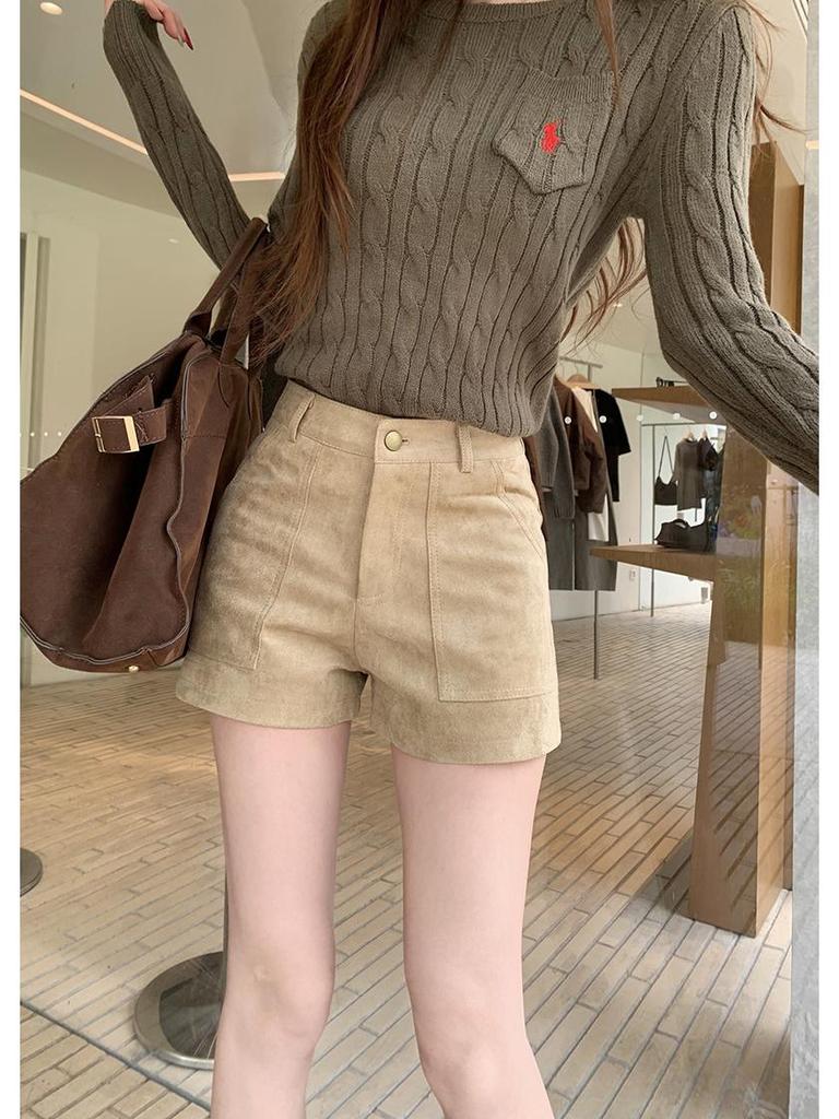 Women's 2025 Retro Suede Wide-Leg Shorts - Casual Winter Bootcut with Large Pockets