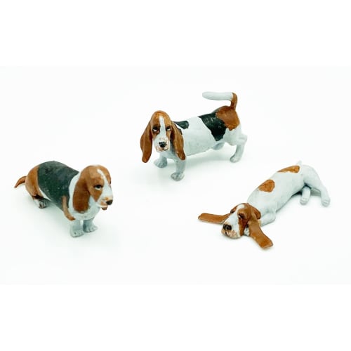 Chino Model 1/35 Basset Hound Set Resin Kit CMW-008 Molded Color