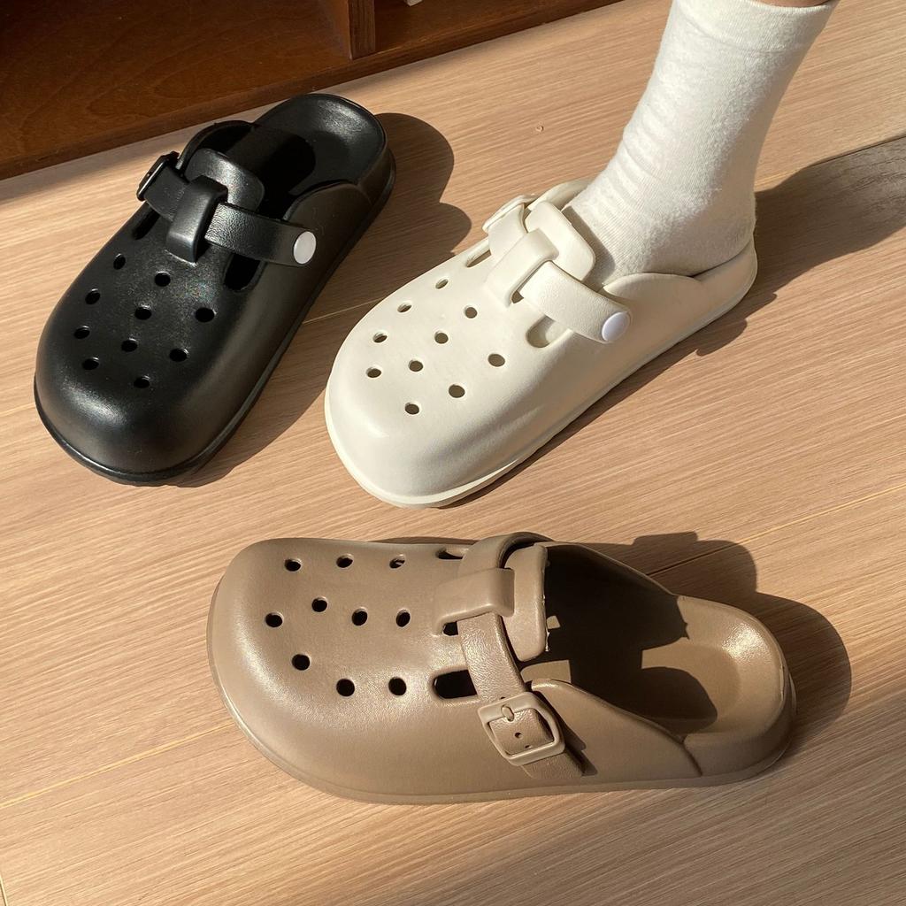 Fashion Comwarm New Women Hole Clogs With Adjustable Buckle Comfort EVA Light Female House Slippers Non-slip Leisure Women Garden Shoes