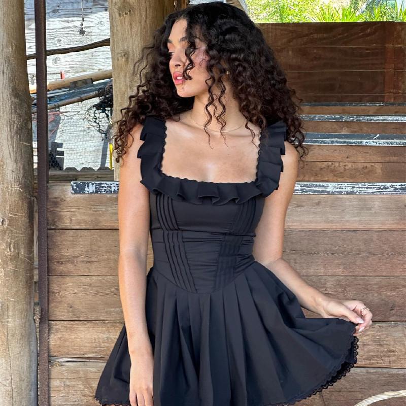 Ins Style Summer New French Temperament Square Neck Wooden Ear Edge Fishbone Corset Female Dress