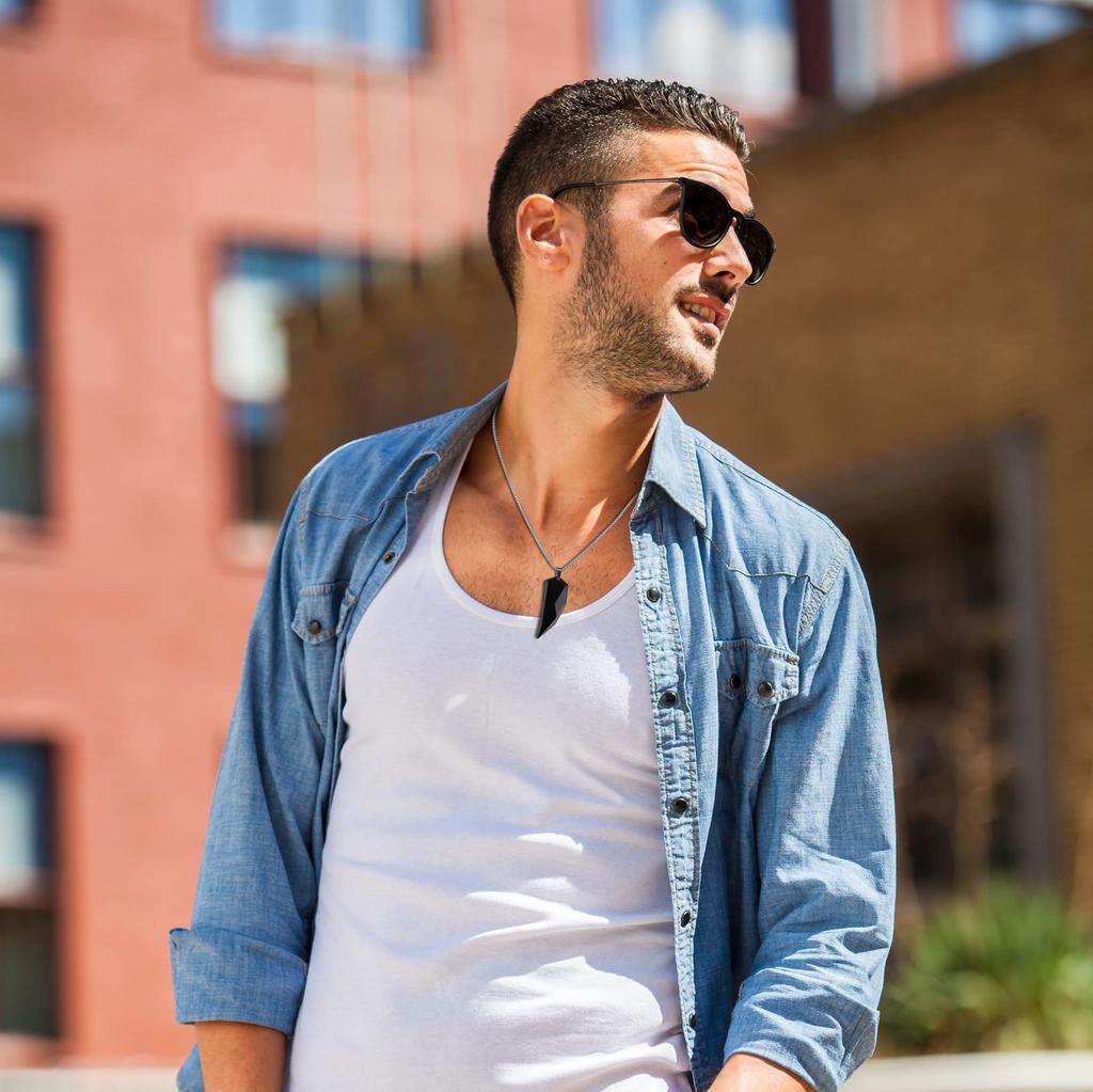 Obsidian Fang Amulet Pendant for Men [Koai] Wolf's