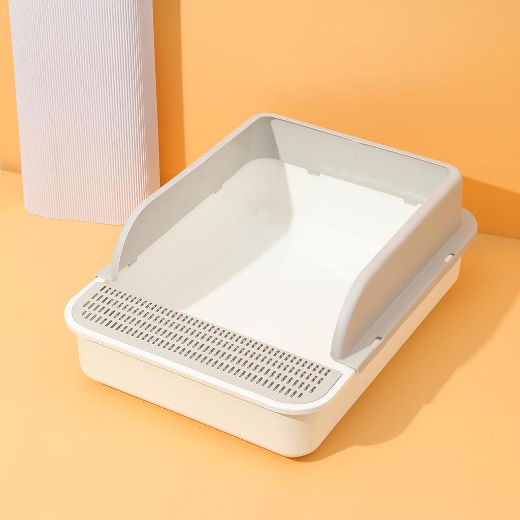 Premium Oversized Splash-Proof Cat Litter Box - Durable Plastic, Perfect for Large Cats