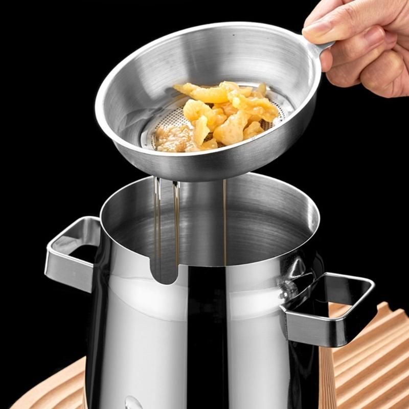 Effective Stainless Steel Oil Saver With Removable Strainer Suitable For Storing And Filtering Bacon Grease