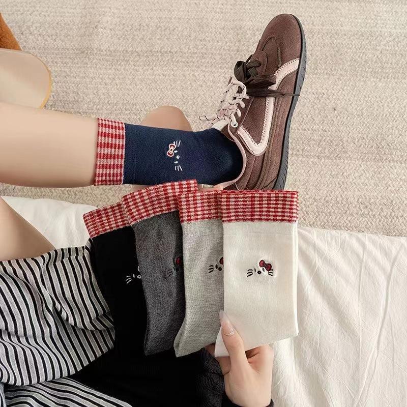 Red Checkered Flanged Two-piece Embroidered Cat Cute Cartoon Bow Mid-calf Socks for Women, Versatile and Trendy Socks