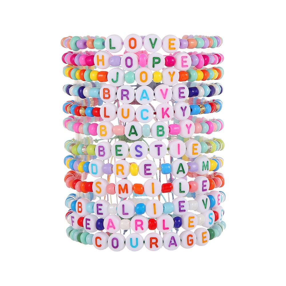 """WWJD"" Buchstaben Polymer Clay Perlen Armband Set": Europäischer/Amerikanischer Stil, 10er-Set Dankbarkeits-Glaubensarmbänder.