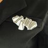 New Abstract Irregular Brooches Metal Gold Plated Geometric Brooches Silver Color Waterproof Lapel Pins Clothes Decoration