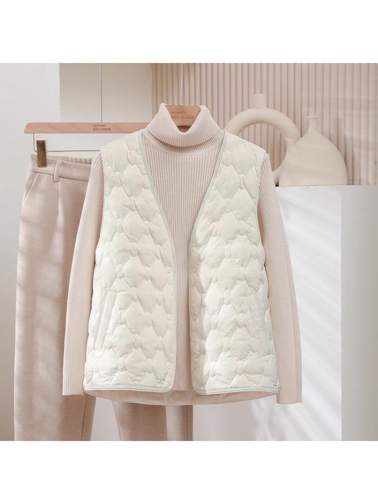 2025 High-End Lightweight Warm V-Neck Down Vest - 90% White Duck Down, Versatile Fashion Gilet for Autumn/Winter