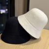 Vielseitiger, einfarbiger Bucket Hat für Herbst und Winter, Damen, japanischer Retro-Stil, zeigt Gesicht, kleiner Ohrenschutz, Fischerhut, trendig