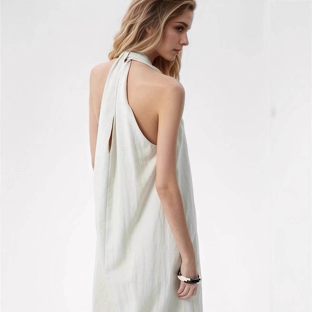 European and American popular spring and summer design sense fashion temperament loose vacation style neck V-neck dress