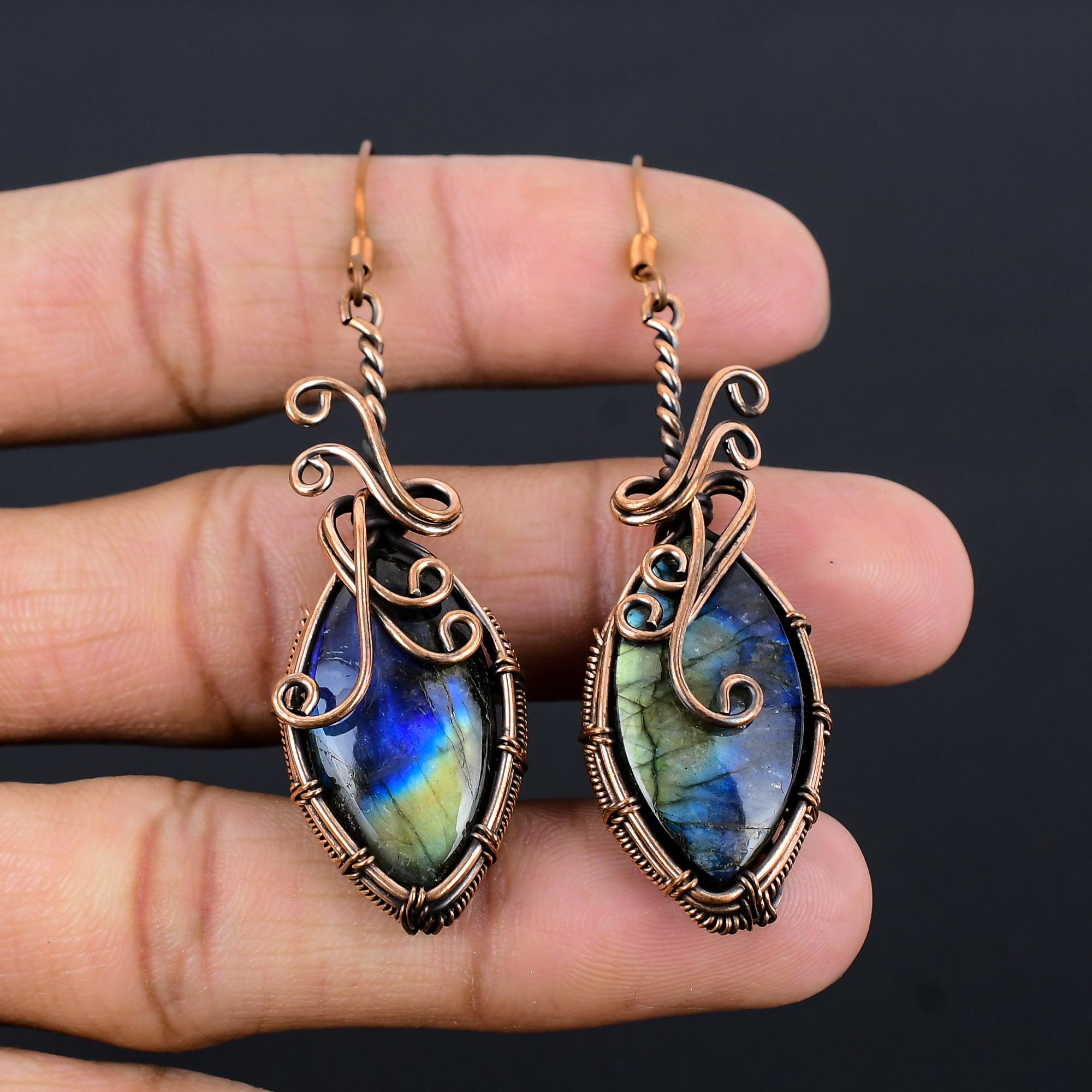 

Серьги из лабрадорита, обернутые медной проволокой 999 пробы, Ювелирные изделия с драгоценными камнями ручной работы, Подарки для жены, Совершенно новые серьги 2.55 Inches