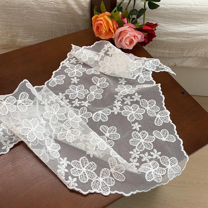 White Woven Floral Lace Hair Scarf Wraps Women Retro Triangle Headscarf Hat Travel Photo Headband Hair Accessories French Style