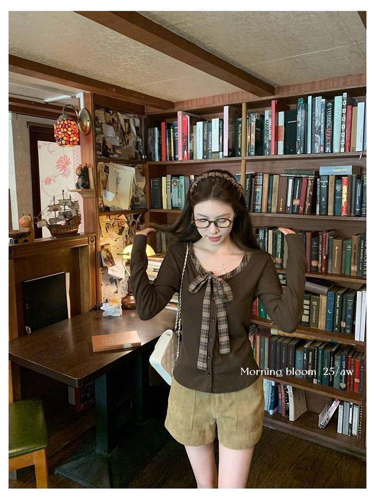 Women's Autumn Slim Fit Retro Lace-up Bow Tie Long Sleeve Top