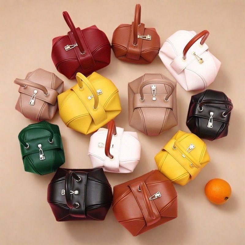 Bag Women's New Niche Design Large Capacity Women's High-end Leather Handbag Single Shoulder Armpit Bag Spring and Summer Women