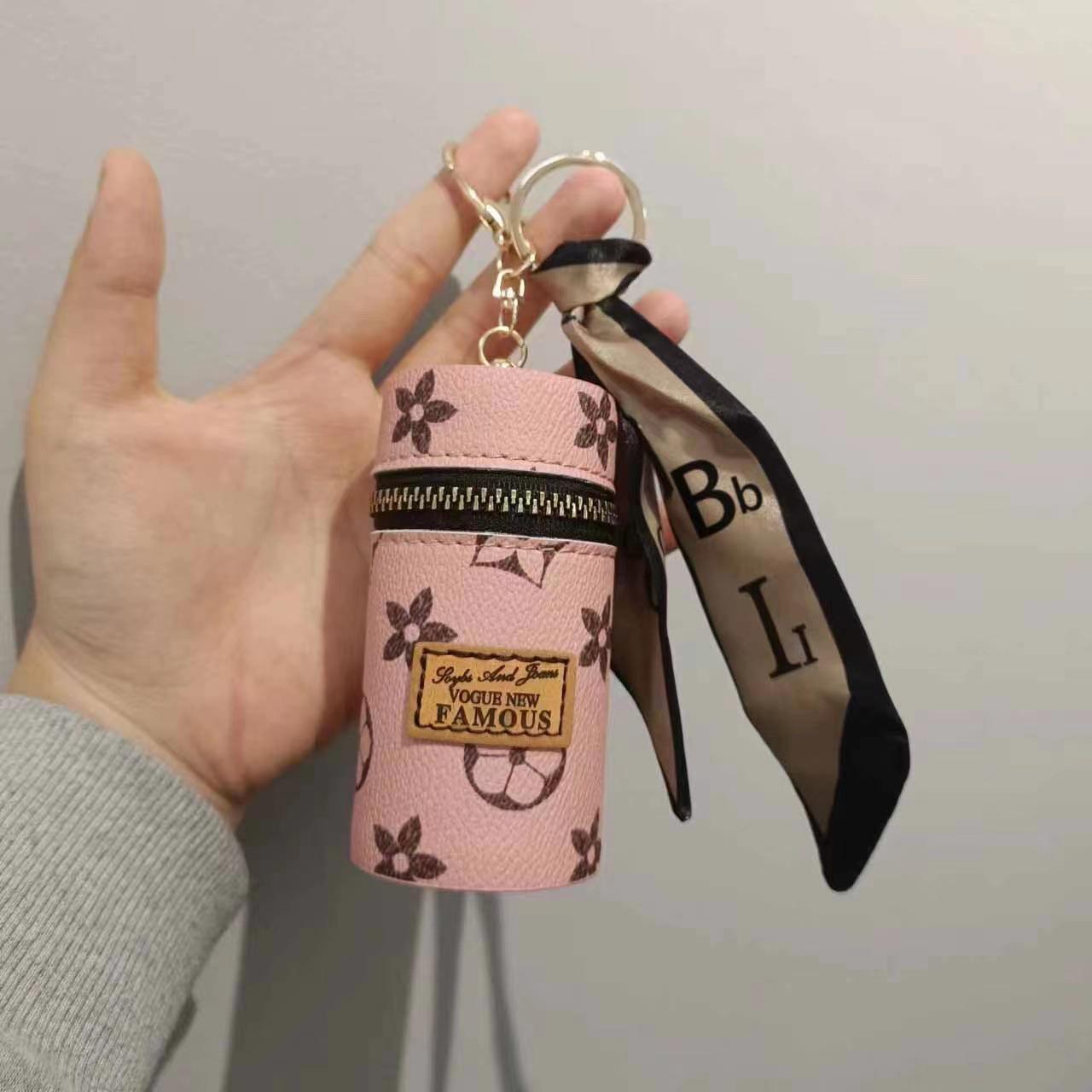 

Ретро европейский и американский круглый кошелек для монет: Высококлассный летний модный брелок-подвеска для девочек