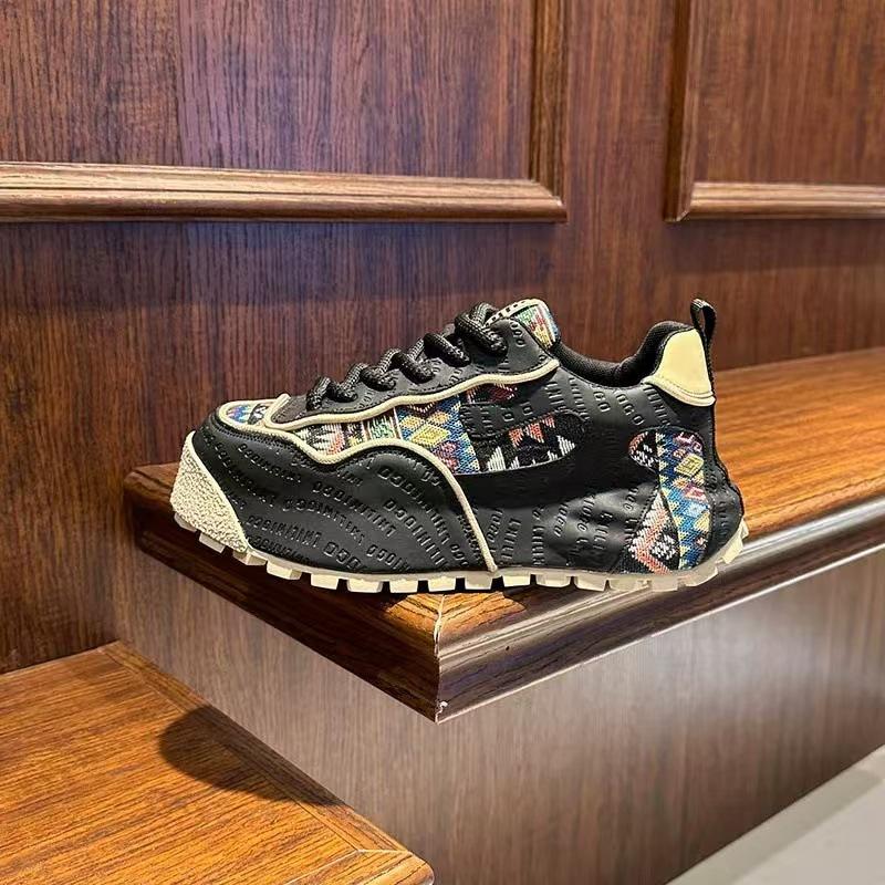 

Мужская обувь Модные кроссовки на платформе 2025 Весна Новая Дышащая Универсальная Низкий верх Мужская Повседневная обувь Большой размер 39-48 39 чёрный