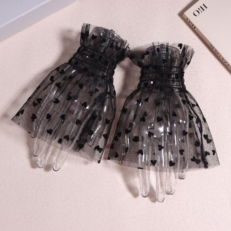 1 Pair Props Nail Tips Display Sleeve Fashion Accessory Nail Art Heart Tulle Photo Glove Fake Pleated Cuff Manicure Photography
