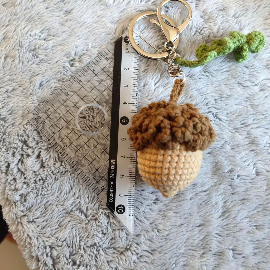 Handcrafted Crocheted Acorn Pendant Exquisite Craftsmanship and Natural Beauty Hangings Decoration for Bags Backpacks