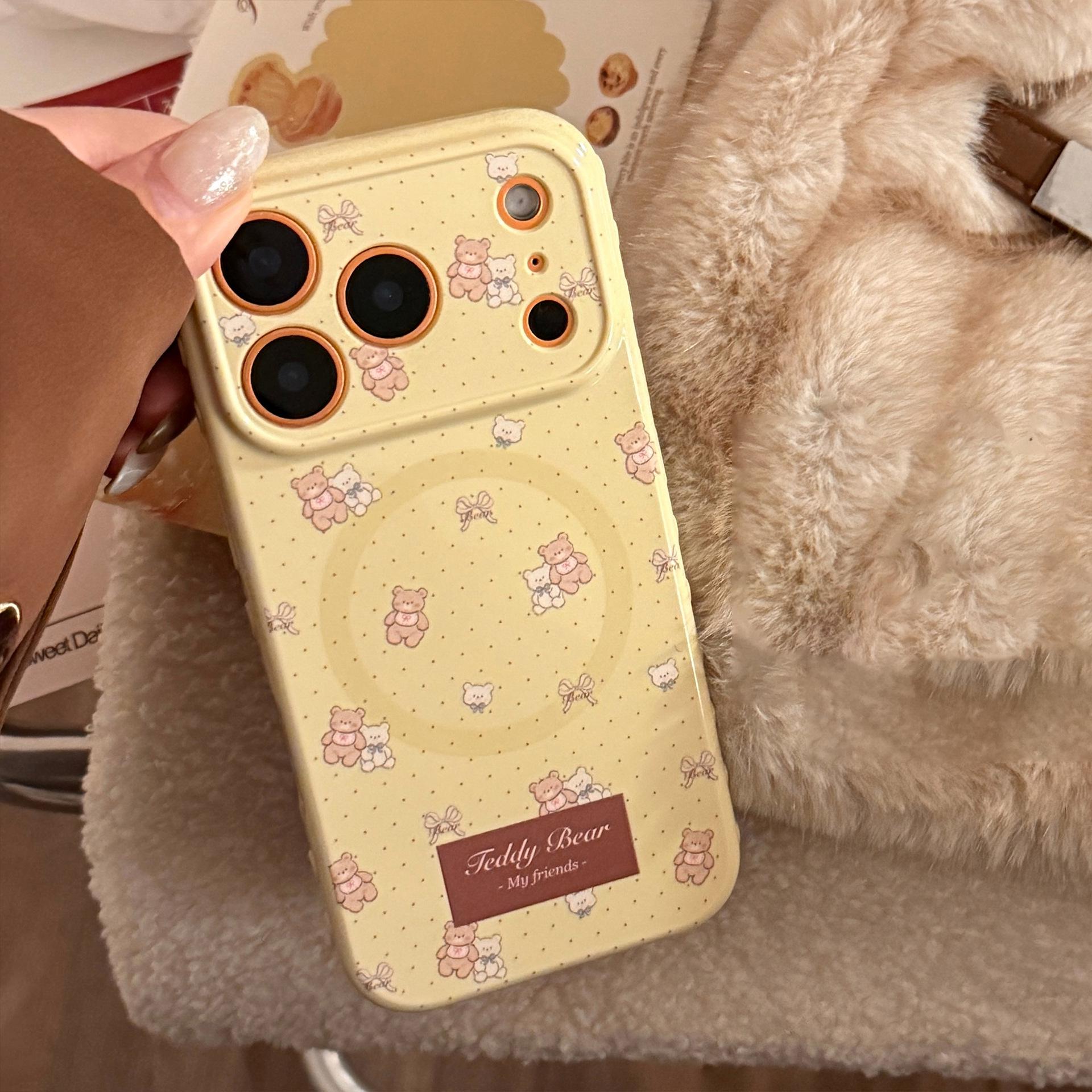

Cute Bear iPhone 17 Pro Max Magnetic Stand Case - Cartoon Soft Cover 16