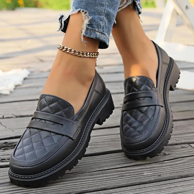 2025 Pot Cow Leather Thick Bottom Slip On Concise Design Autumn Summer Shoes Loafers Flat Platform Prints Leather