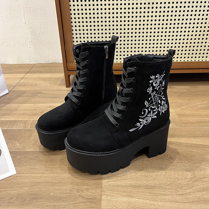 Fashion Spring Autumn Black Punk Platform Motorcycle Boots Women Lace Up Chunky Heel Boots Women Belt Buckle Shoes Women Gothic Shoes