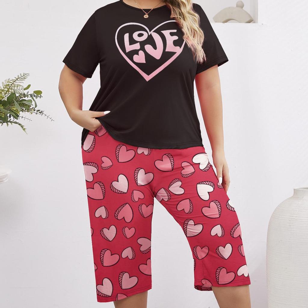 Summer Love Print Pajama Set: Short Sleeve Top & Seven-Point Pants, Plus Size