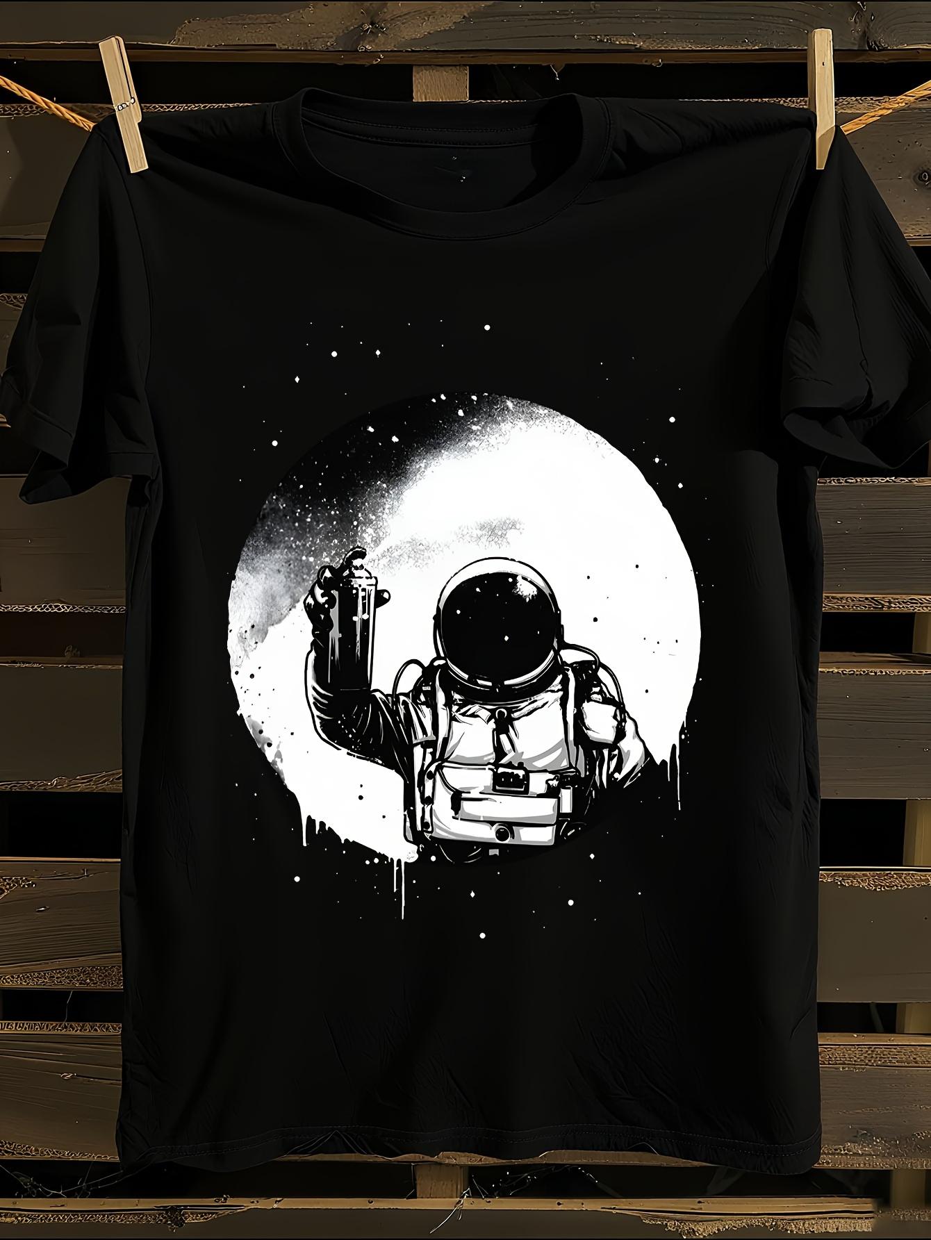 100% Astronaut Paint The Moon Graphic Tshirt XXXXL