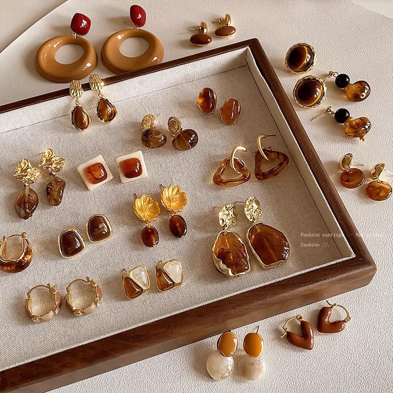 Retro Hong Kong Style Earrings Women's Light Luxury High-end Sense Niche Autumn and Winter Earrings Earrings