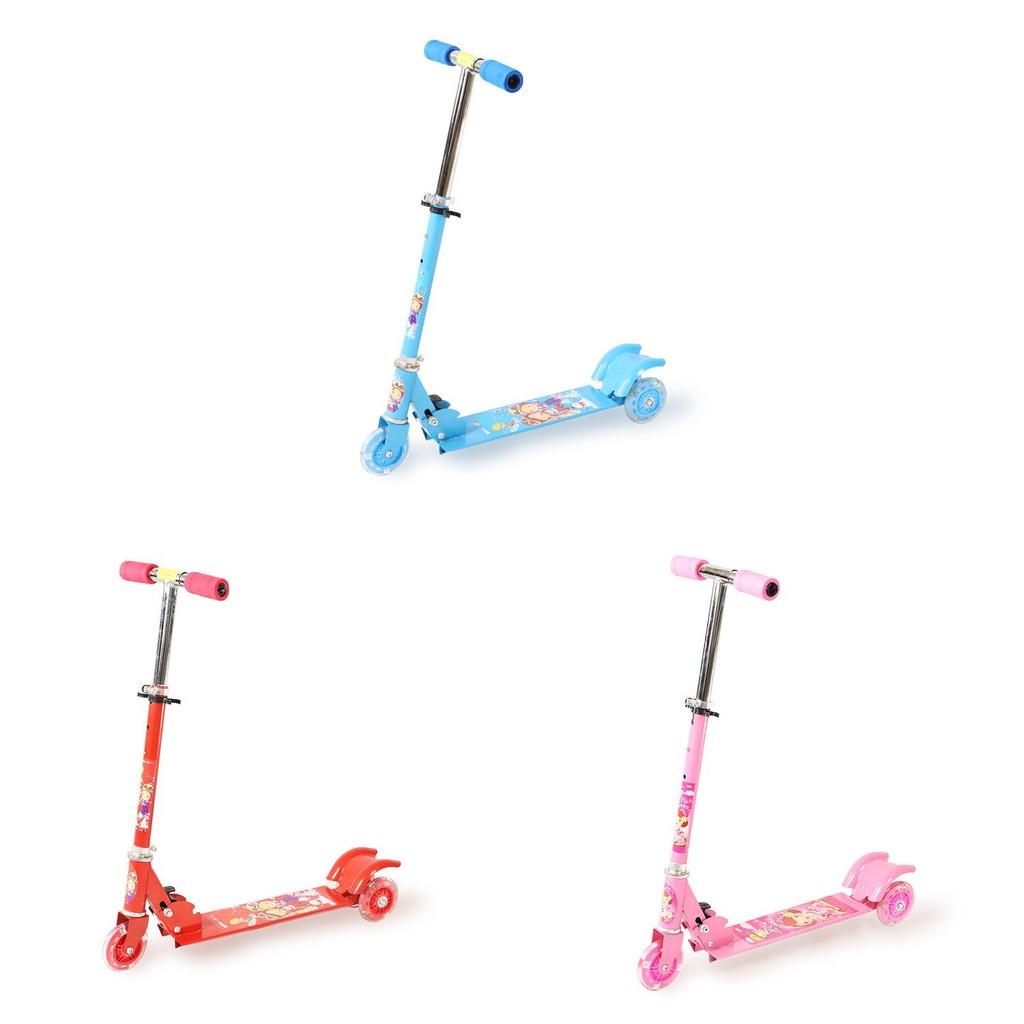 Kids Iron Three Wheel Scooter With Flashing Illumination And Compact Folding